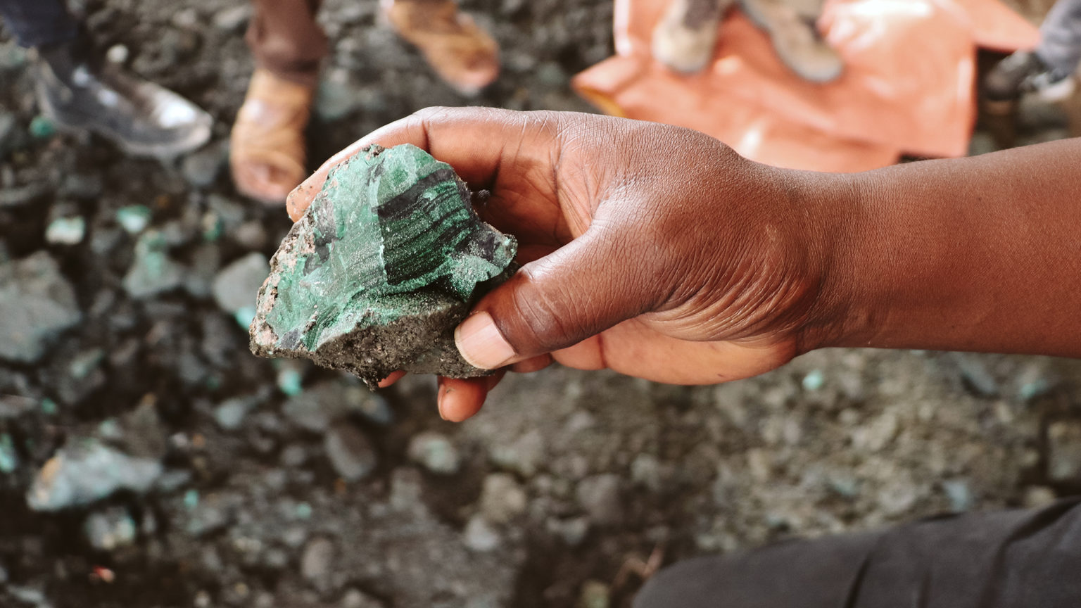 Lire la suite à propos de l’article Le marché du lithium en Afrique : une richesse à fort impact environnemental